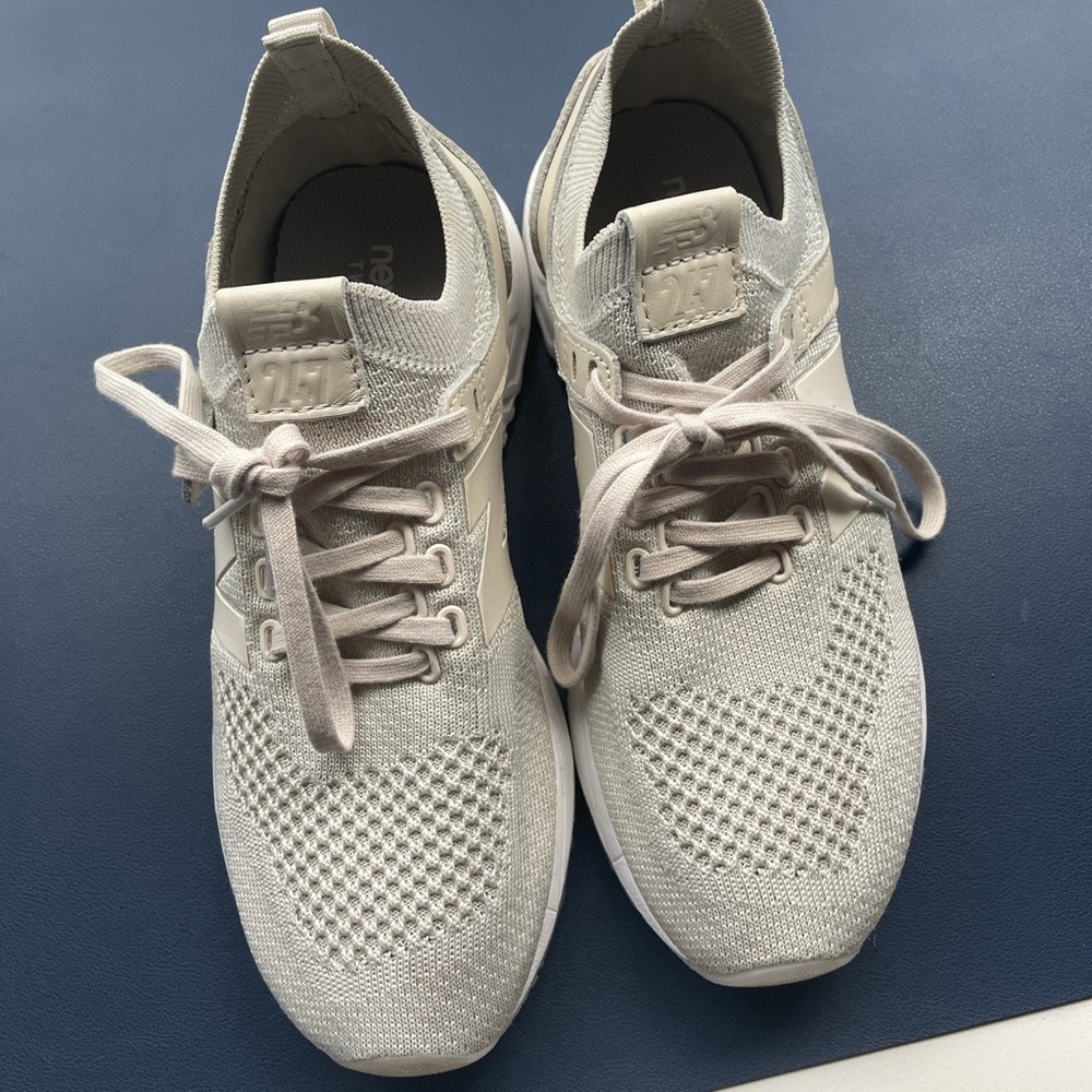 New balance 247